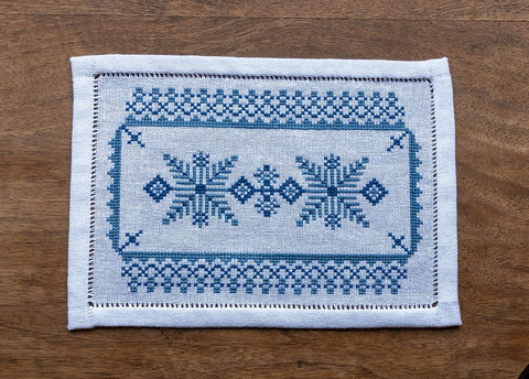 BitKit Scandinavian Stars by Avlea Folk Embroidery Counted Cross Stitch Kit
