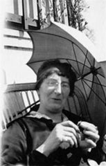 Alice Bailly: A Pioneer of Swiss Avant-Garde Art, from Cubism to Dada to Surrealism… You Have To See Her Wool Paintings!