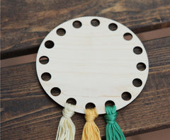 Dragonfly Maple Wood Circle Thread Storage Holder From Sunrise Grove