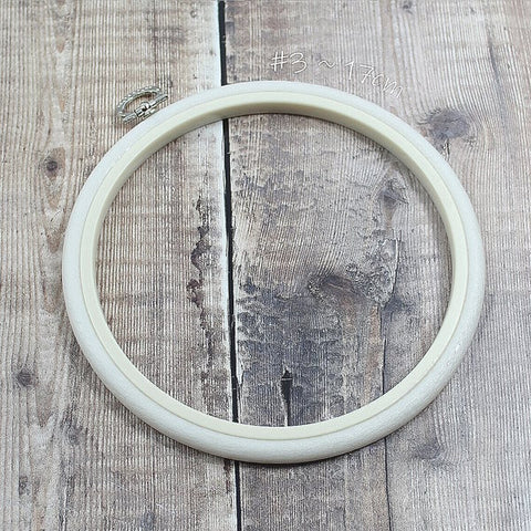 Nurge White Flexi Hoop 6 3/4 inch Round ~17cm