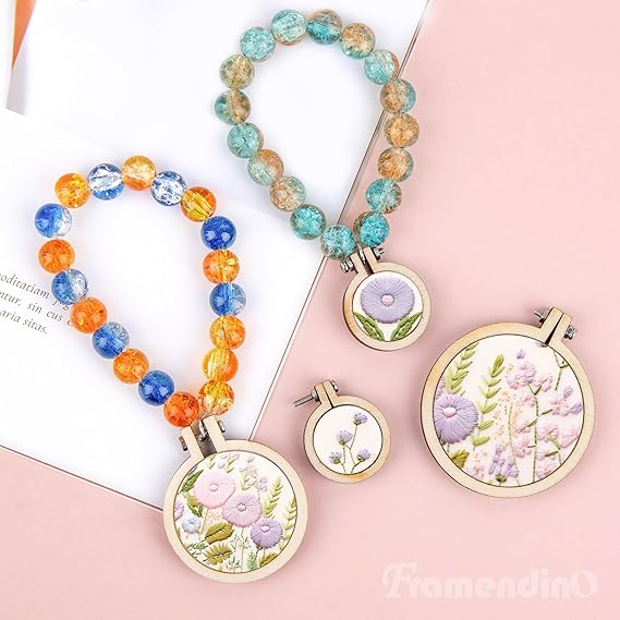 Mini Wood Embroidery Hoop Pendant Ornament Decoration-0.98 inch diameter