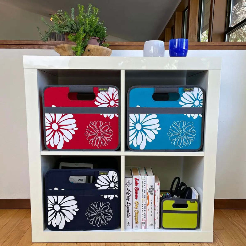 Small Foldable Storage Cube / Collapsible by Meori -Midnight Magenta