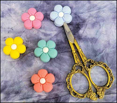 Pretty Daisy Scissors Point Protectors Pcg of 5