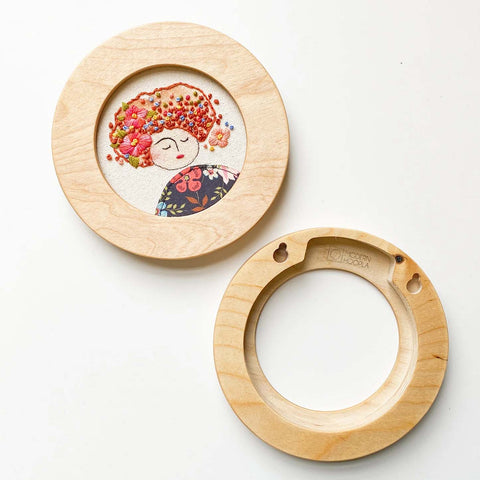 Caramel Round Embroidery Hoop Frame For 6