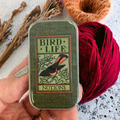 Bird Life Notions Tin NEEDLE CASE NEEDLE ORGANIZER-Small