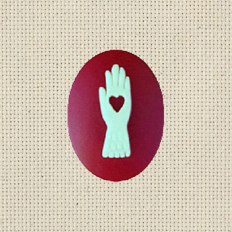 HEART in HAND NEEDLE MINDER By Kelmscott Designs