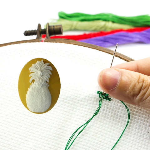 Pineapple- NEEDLE MINDER By Kelmscott Designs