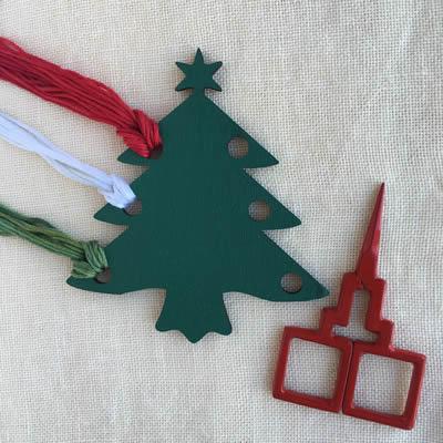 Kelmscott Design's Christmas Tree Thread Keep