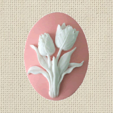 TULIP NEEDLE MINDER By Kelmscott Designs