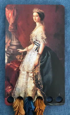 Kelmscott Design's Empress Queen ThreadKeep
